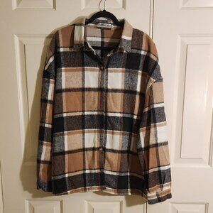 Woman's plaid shacket